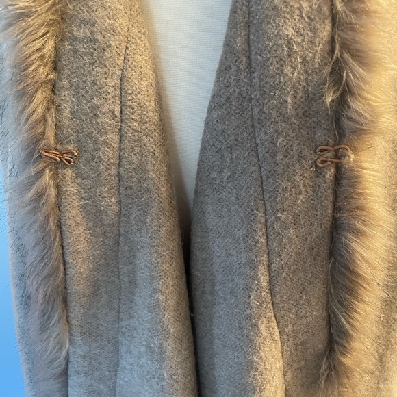 Fur Collar Shrug by Studio - Picture 3 of 7